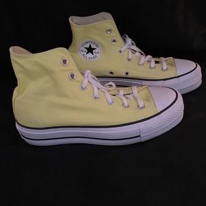 Yellow Platform Converse NWOT